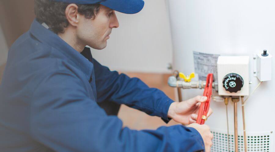 Expert burst pipe repair services in Greenfield, IL